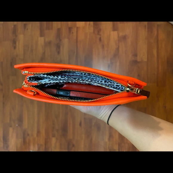 Vince Camuto bag - Picture 6 of 6